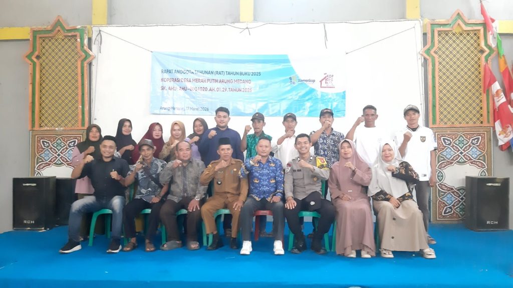 Koperasi Desa Merah Putih Desa Arung Medang menggelar Rapat Akhir Tahun. Gelaran RAT dilaksanakan di Gedung Serbaguna Desa Arung Medang, Selasa (17/3).