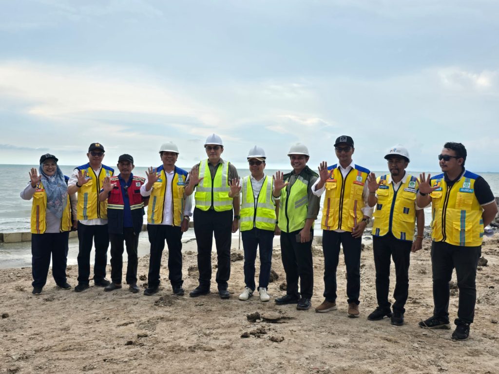 Staf Khusus Menteri Koordinator Bidang Infrastruktur dan Pembangunan Kewilayahan, melakukan kunjungan kerja ke Kecamatan Tangaran