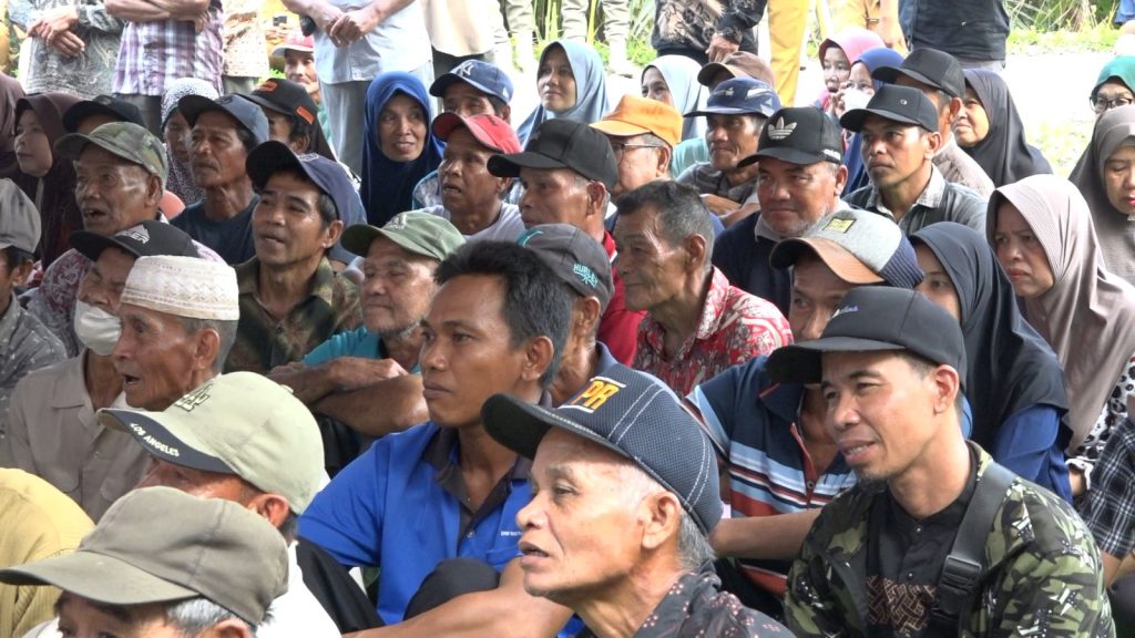 Salah satu kegiatan yang mendapat sambutan luar biasa dari masyarakat adalah pelayanan Cek Kesehatan Gratis (CKG). Warga dari berbagai kalangan tampak antusias memanfaatkan layanan tersebut untuk mengetahui kondisi kesehatan mereka